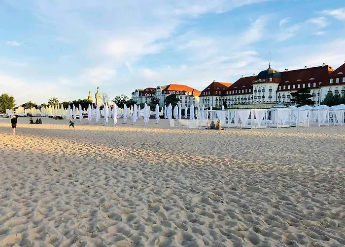 Seaview Apartament Z Balkonem I Widokiem Na Morze - Praia Lejlighed *